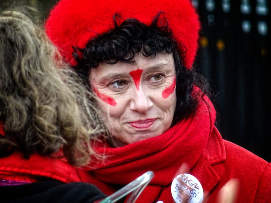 El movimiento de las capas rojas